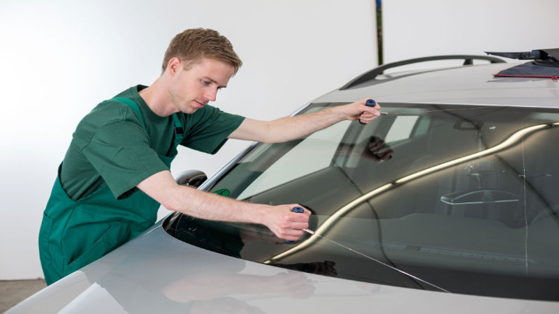 Top Things You Should Know About Windshield Repair in Chicago