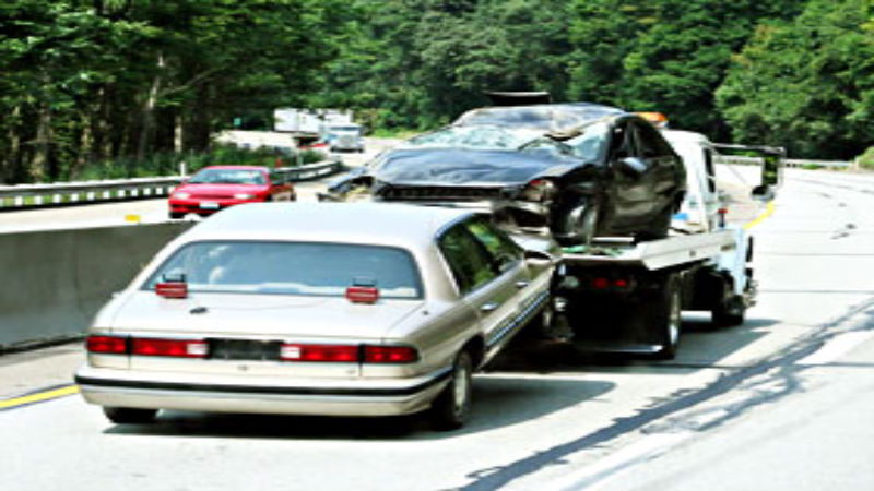 Situations That Call for Auto Roadside Assistance