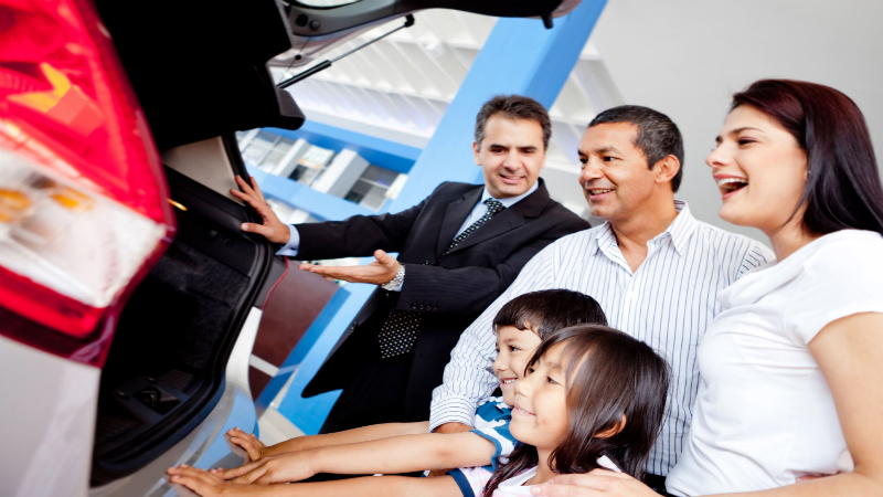 Common Causes of Windshield Cracks
