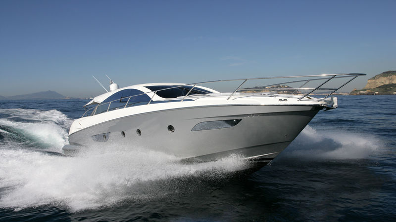 Tips for Choosing the Perfect Boat Rental in Trempealeau Marina, WI