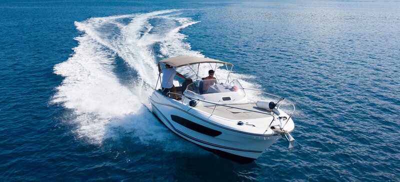 What to Consider in a Boat for Sale in Brookfield, CT